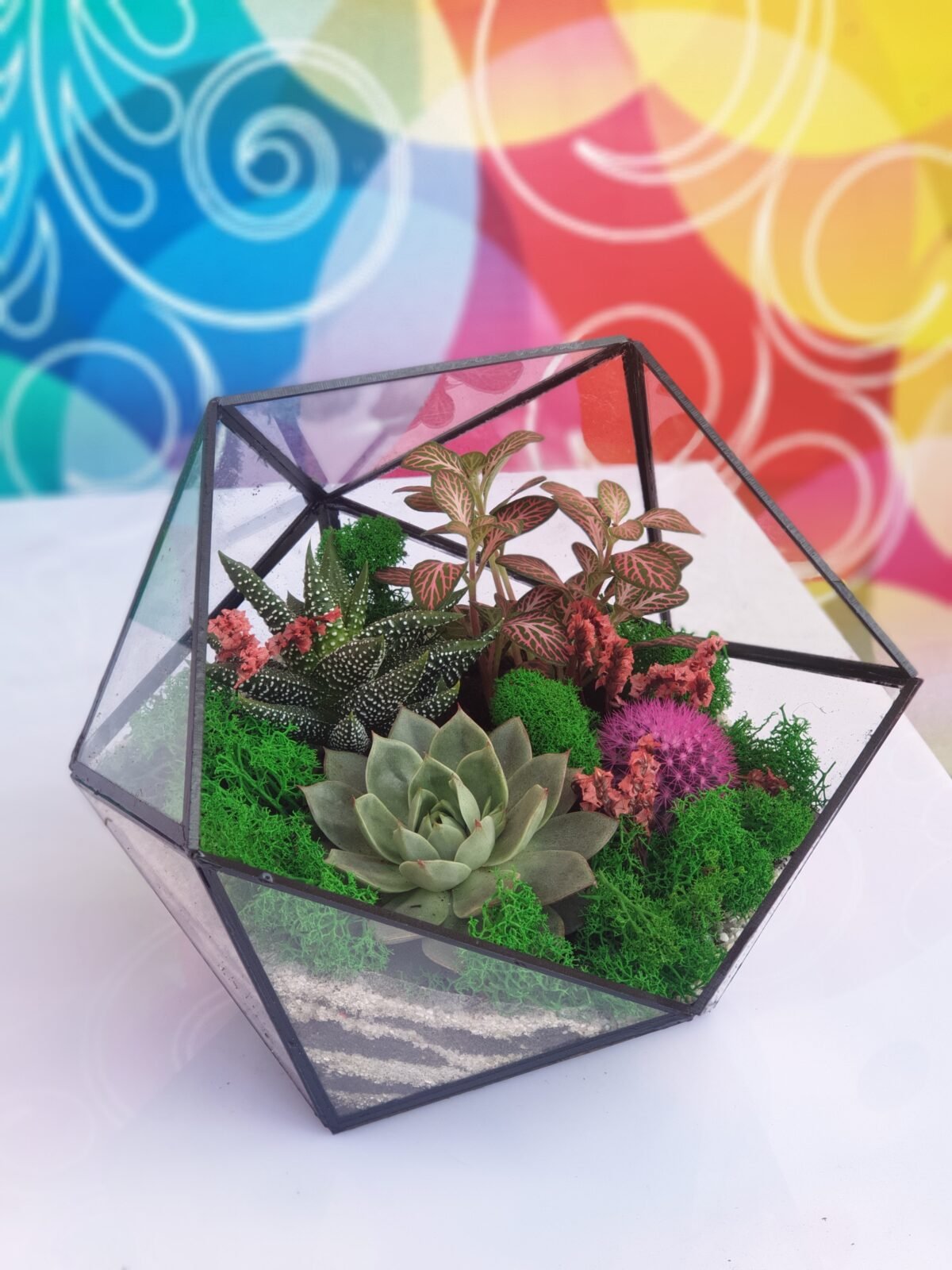 İşçilərə təşəkkür etmək üçün mükəmməl Terrarium Korporativ Hədiyyə